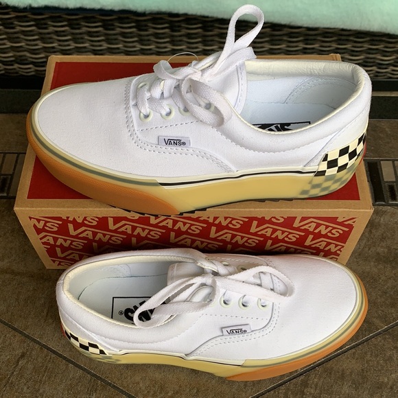 vans authentic broken white